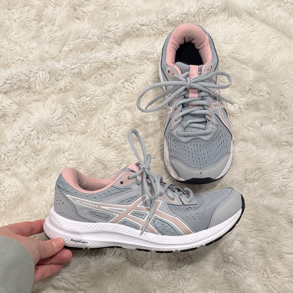 ASICS Women's GEL-Contend 8 running Athletic sneakers‎ in Gray and Pink size 6.5